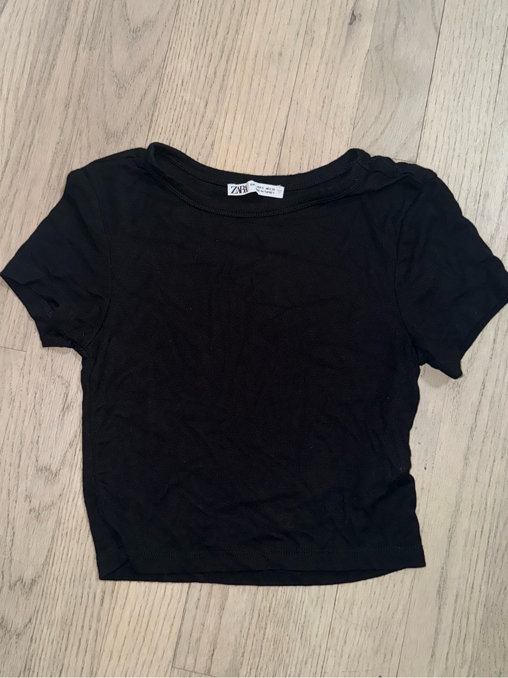 Zara Black Short-Sleeve Crop Top Small
